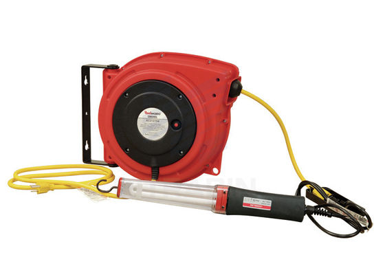 Unikalne blokady Gniazdo kabla elektrycznego Reel 50 &#39;&#39; Z 11W Fluorescent Lamp